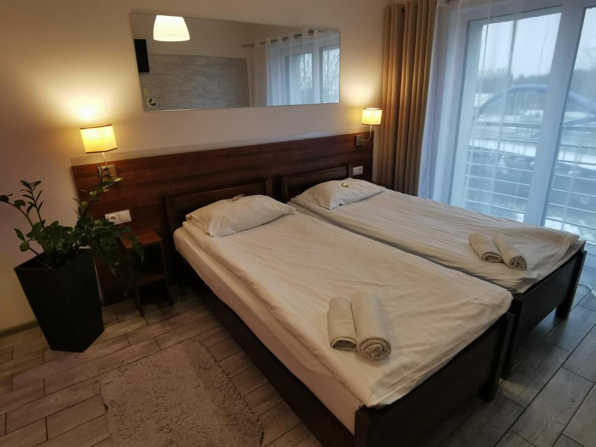 Hotel Milosz Restauracja, Basen Dla Dzieci, Sala Zabaw, Silownia คาร์ตูซือ ภายนอก รูปภาพ