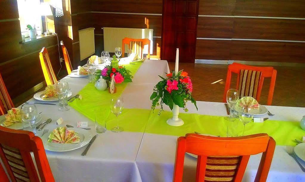 Hotel Milosz Restauracja, Basen Dla Dzieci, Sala Zabaw, Silownia คาร์ตูซือ ภายนอก รูปภาพ